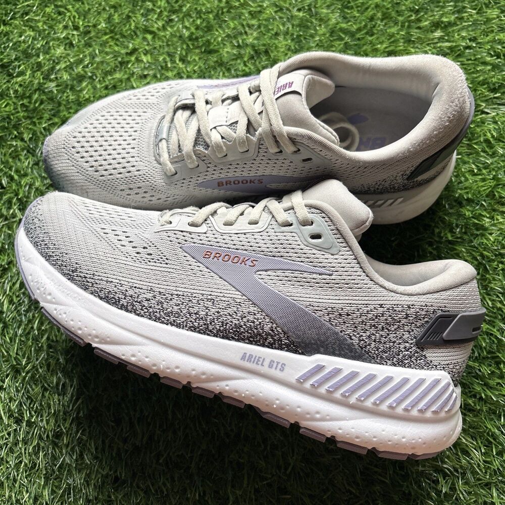 Brooks Ariel GTS 24 Mercury Ebony Sweet Lavender Running Sneakers Women’s Size 9